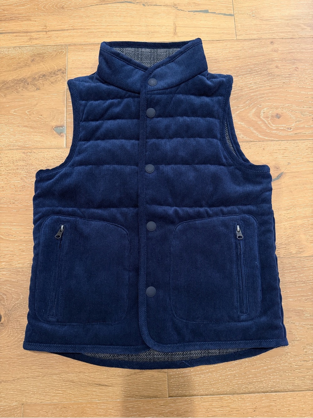 Vineyard Vines Kids Navy Quilted Corduroy Vest - size 6